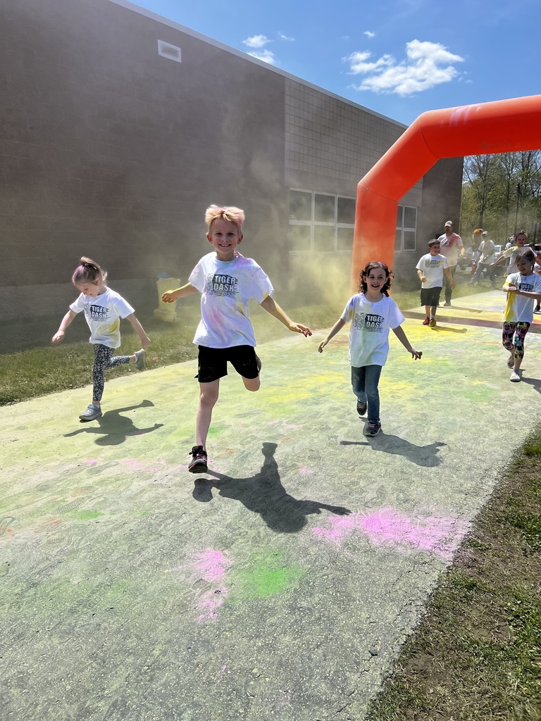 Students running during Tiger Dast